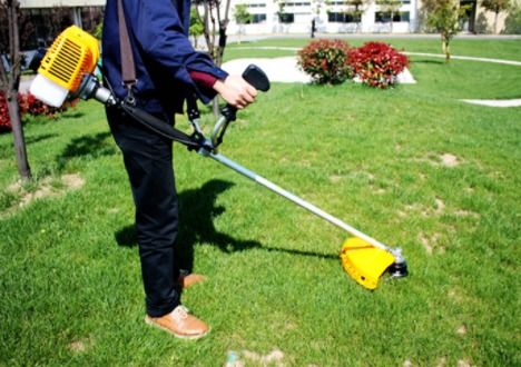 義烏沖天噴霧器一夜爆紅 高科技農(nóng)業(yè)新寵，1人輕松應(yīng)對(duì)百畝地